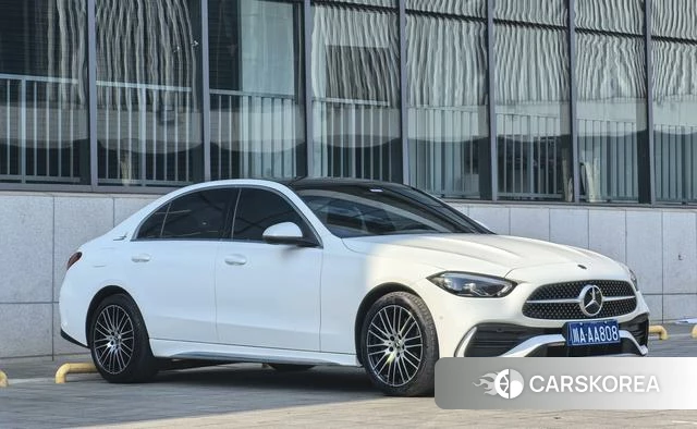 Mercedes-Benz Class C 2025 Белый из Китая, фото 6