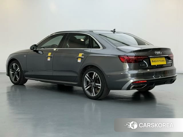Audi A4L 2022 Темно-серый из Китая, фото 6