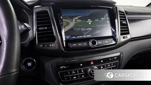 Ssangyong The New Rexton Sport 2021 Темно-зеленый из Кореи, фото 6