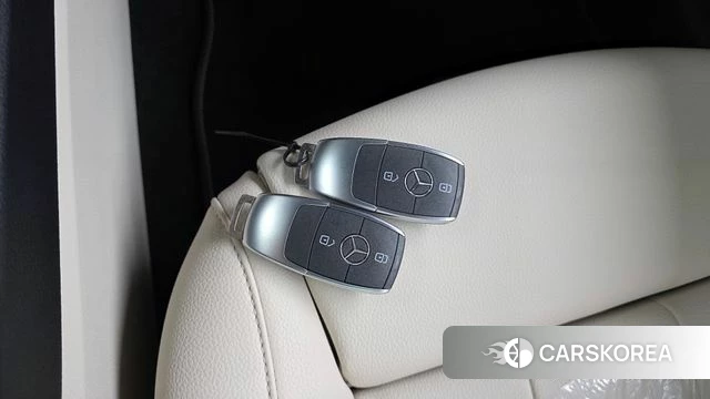 Mercedes-Benz A-Class W177 2024 Синий из Кореи, фото 6
