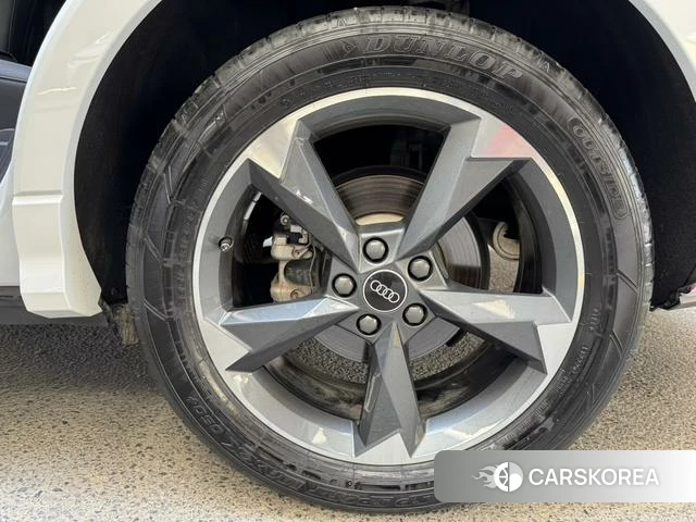 Audi Q3 2022 Белый из Китая, фото 6