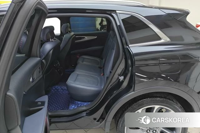 Lincoln Navigator 2021 Черный из Китая, фото 6