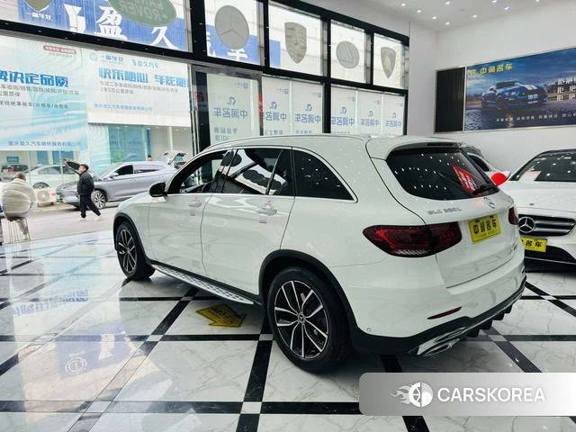 Mercedes-Benz GLC 2021 Белый из Китая, фото 6
