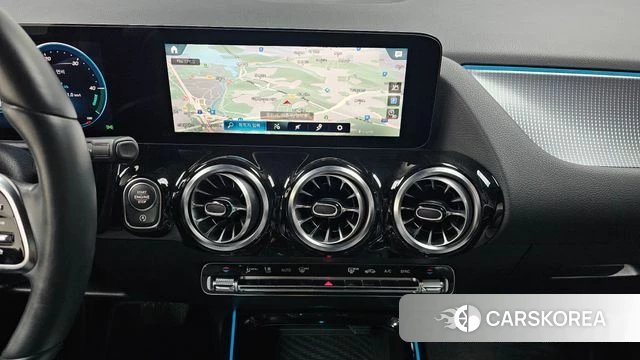 Mercedes-Benz GLA - Class H247 2021 Черный из Кореи, фото 6