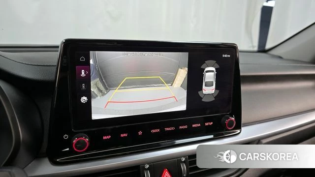 Kia The New K3 2nd generation 2023 Белый из Кореи, фото 6