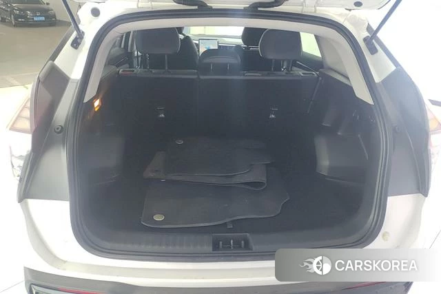 Geely Automobile Boyue L 2023 Белый из Китая, фото 6