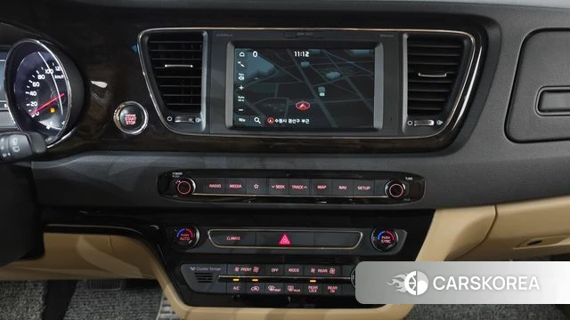 Kia The New Carnival 2019 Белый из Кореи, фото 6