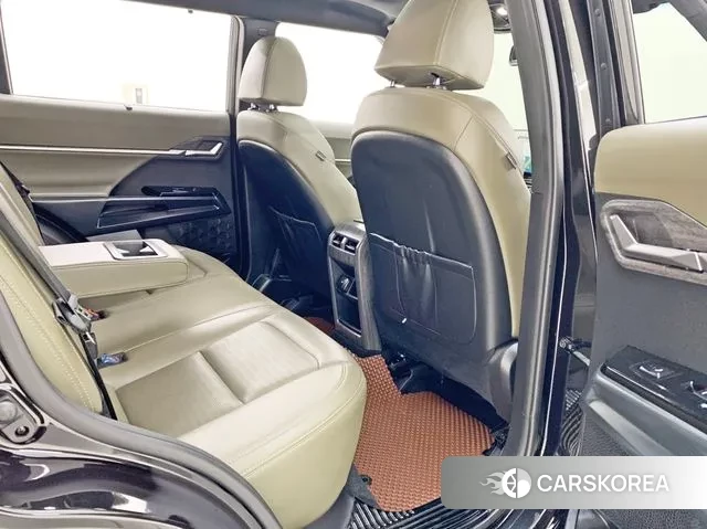 Ssangyong Torres 2023 Черный из Кореи, фото 6