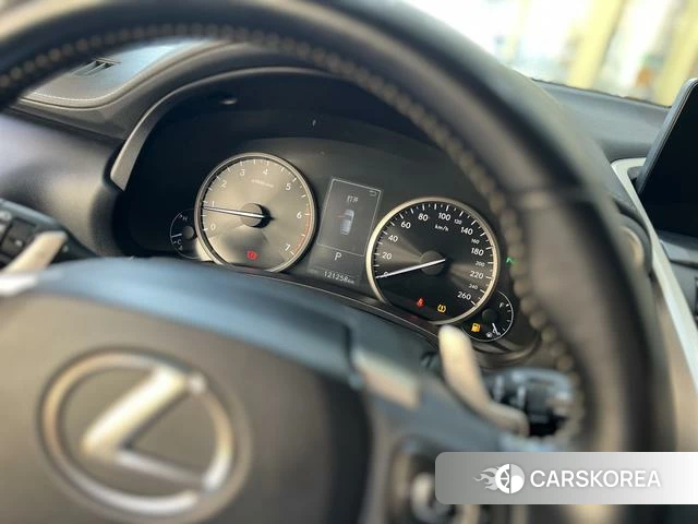 Lexus NX 2018 Серебристо-серый из Китая, фото 6