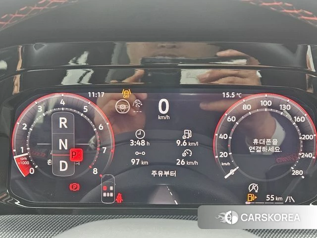 Volkswagen Golf 8th Generation 2026 Красный из Кореи, фото 6