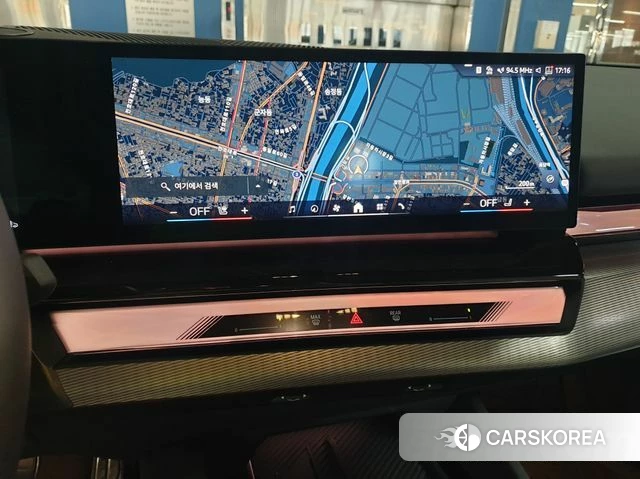 BMW 5 Series (G60) 2025 Цвет тростника из Кореи, фото 6