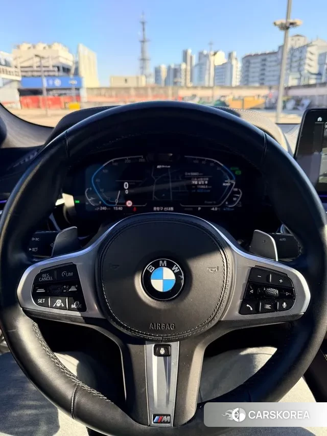 BMW 5 Series (G30) 2021 Белый из Кореи, фото 6