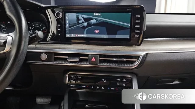 Kia K5 3rd generation 2022 Серебристо-серый из Кореи, фото 6