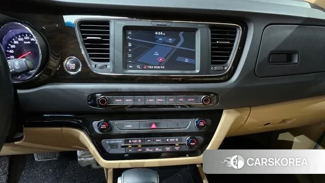 Kia The New Carnival 2018 Белый из Кореи, фото 6