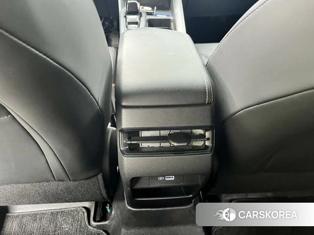 Geely Automobile Binrui 2025 Темно-серый из Китая, фото 6