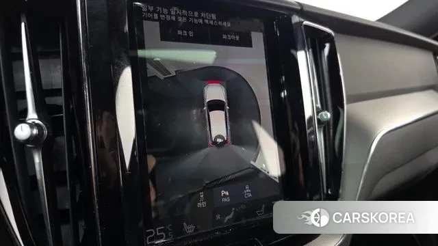 Volvo XC60 second Generation 2021 Белый из Кореи, фото 6