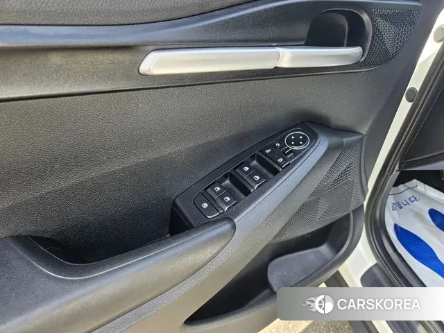 Kia Seltos 2021 Белый из Кореи, фото 6