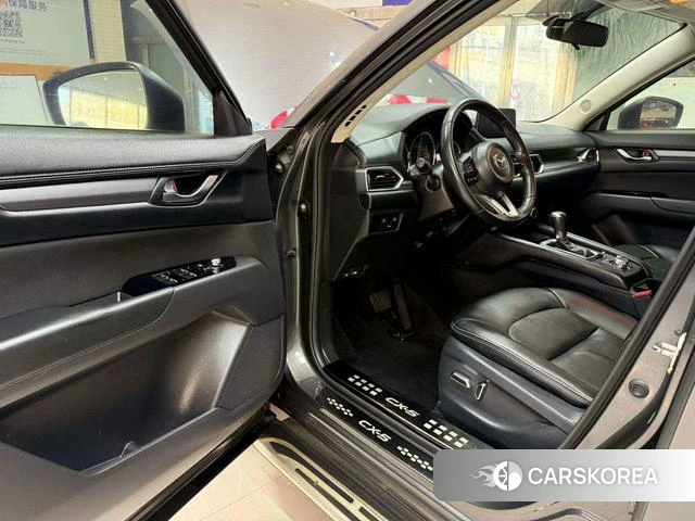 Mazda CX-5 2021 Темно-серый из Китая, фото 6