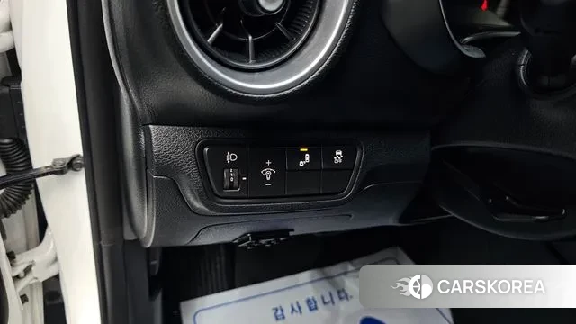 Kia The New K3 2nd generation 2021 Белый из Кореи, фото 6