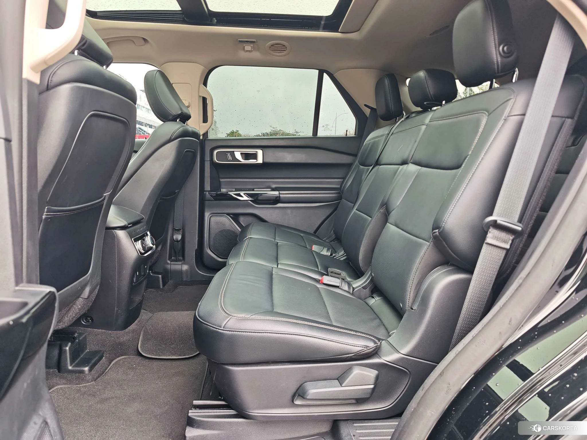 Ford Explorer 2020 Черный из Китая, фото 6
