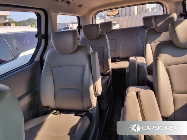 Hyundai The New Grand Starex 2018 Серебристо-серый из Кореи, фото 6