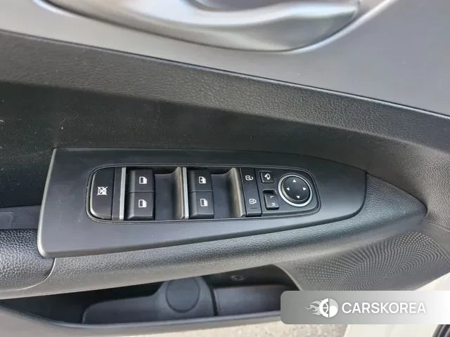 Kia The New K3 2nd generation 2021 Белый из Кореи, фото 6