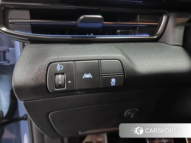 Hyundai Avante (CN7) 2022 Небесно-голубой из Кореи, фото 6