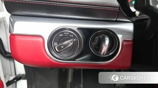 Porsche 718 Boxster 2019 Белый из Кореи, фото 6