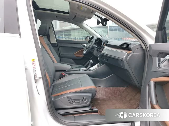 Audi Q3 2023 Белый из Китая, фото 6