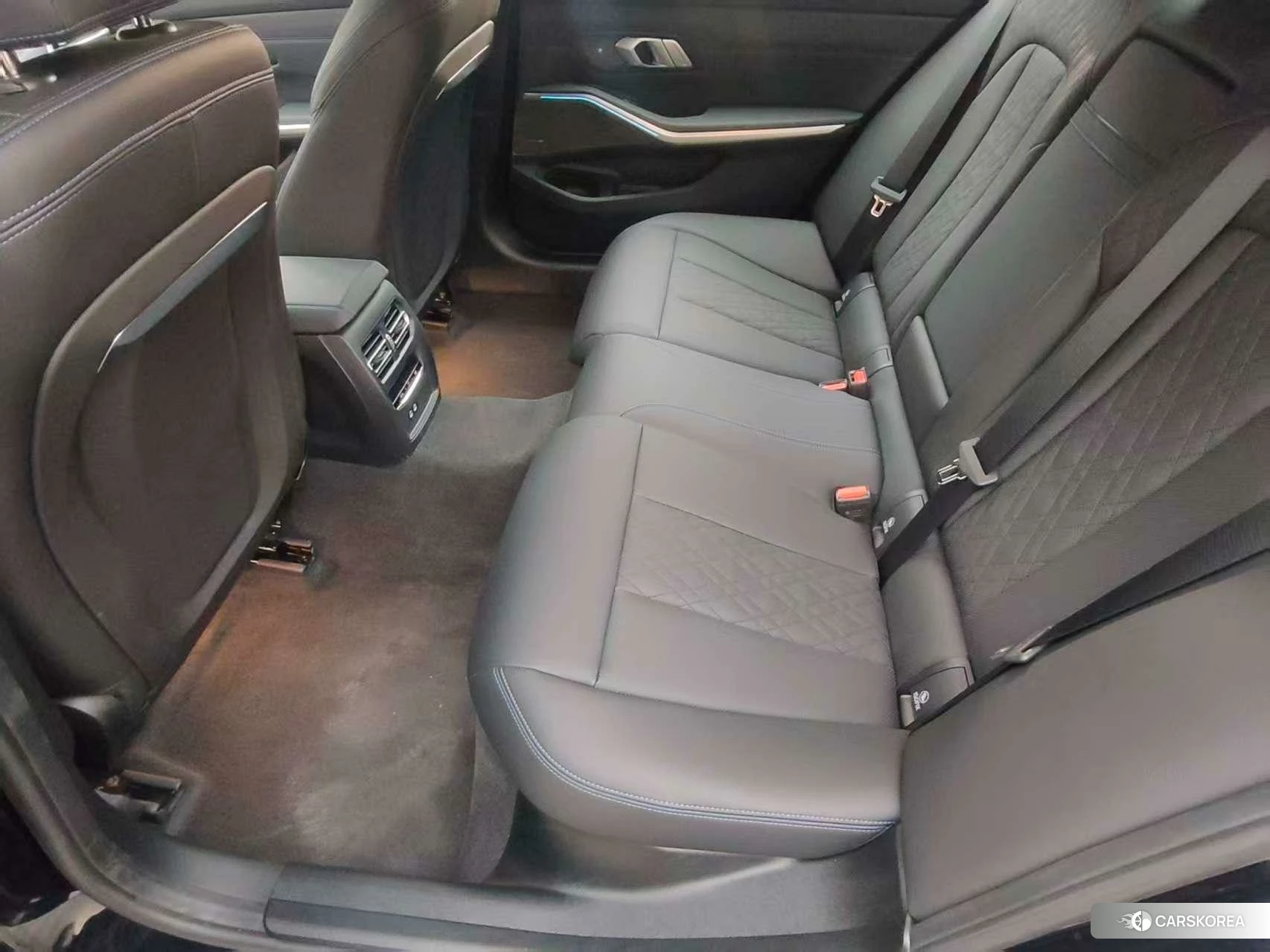 BMW 3 series 2024 Черный из Китая, фото 6