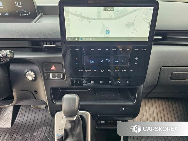 Hyundai Staria 2023 Серебряный из Кореи, фото 6