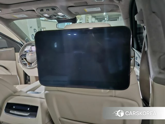 Cadillac Escalade 5th Generation 2021 Песочный из Кореи, фото 6