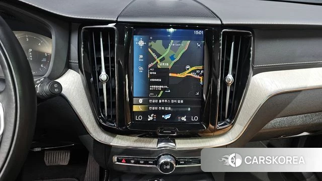 Volvo XC60 second Generation 2019 Белый из Кореи, фото 6