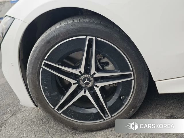 Mercedes-Benz Class C 2023 Белый из Китая, фото 6
