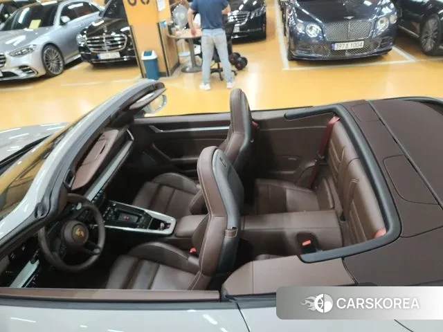 Porsche 911(992) 2022 Белый из Кореи, фото 6