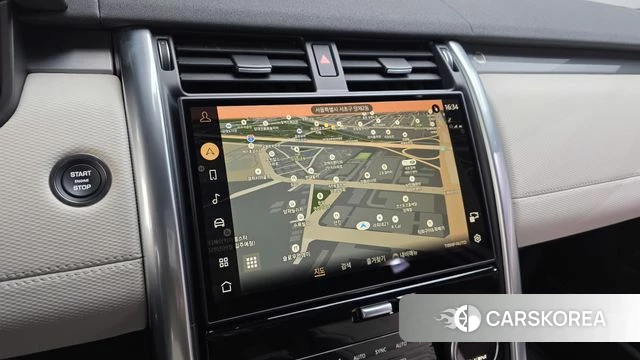 Land Rover Discovery 5 2024 Белый из Кореи, фото 6