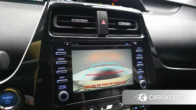 Toyota Prius 4th Generation 2020 Белый из Кореи, фото 6