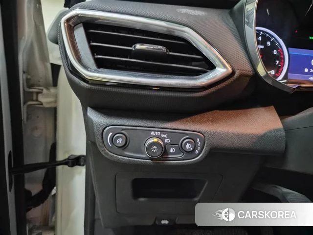 Chevrolet (GM Daewoo) Trailblazer 2020 Белый из Кореи, фото 6