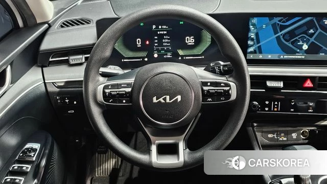 Kia The New K5 3rd generation 2023 Белый из Кореи, фото 6