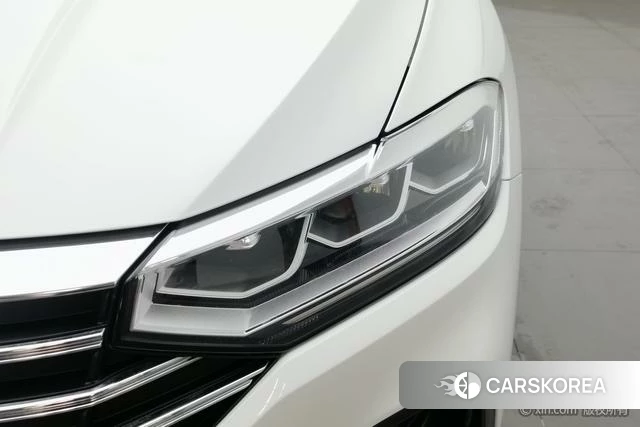 Volkswagen Lavida 2023 Белый из Китая, фото 6