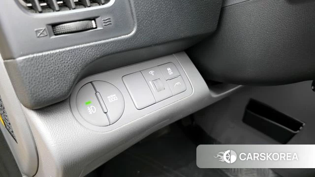 Hyundai The New Grand Starex 2018 Желтый из Кореи, фото 6