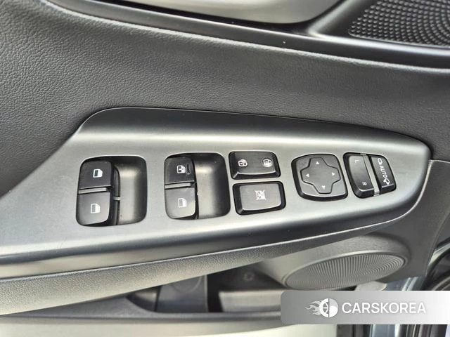 Hyundai Kona 2018 Серый из Кореи, фото 6