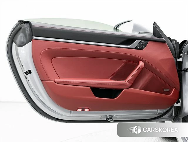 Porsche 911(992) 2024 Серебряный из Кореи, фото 6