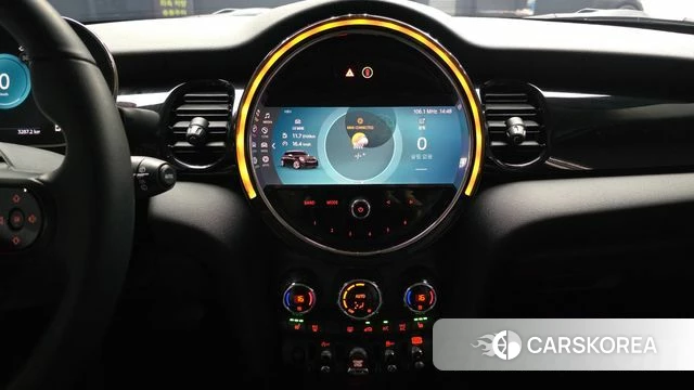 Mini Cooper 2021 Жемчужный цвет из Кореи, фото 6