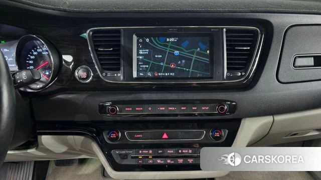 Kia The New Carnival 2018 Белый из Кореи, фото 6