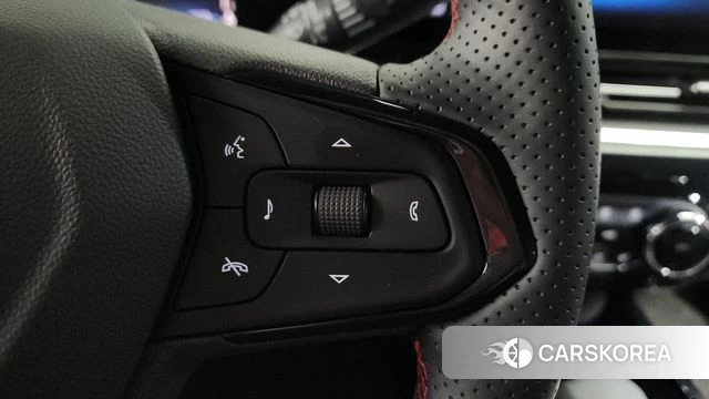 Chevrolet (GM Daewoo) Trax Crossover 2025 Черный из Кореи, фото 6