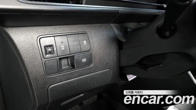 Hyundai Staria 2021 Серебристо-серый из Кореи, фото 6