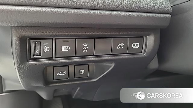 Toyota Camry (XV80) 2025 Белый из Кореи, фото 6