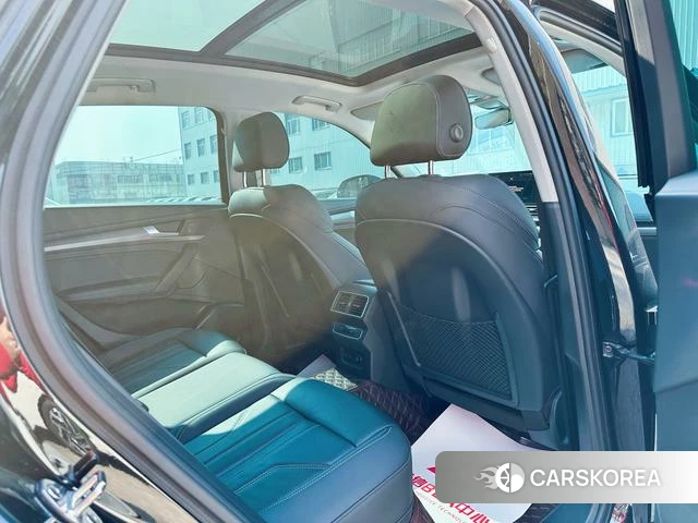 Audi Q5L 2022 Черный из Китая, фото 6