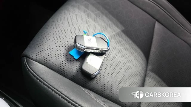 Kia The New Seltos 2024 Серый из Кореи, фото 6